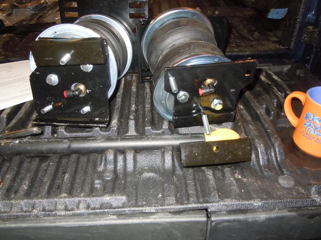 Airbag Install With Stock Under Bed Hitch Ford Power Stroke Nation